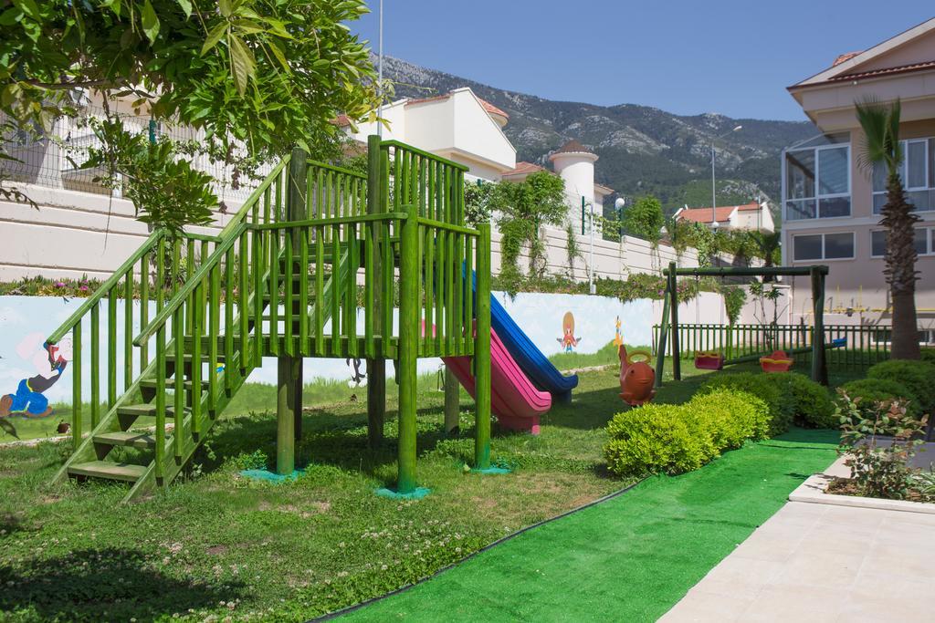 Aes Club Hotel 올루데니스 외부 사진